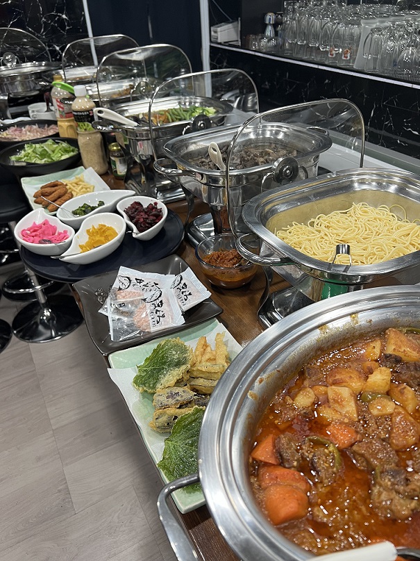 フィリピン料理　埼玉　西武線　川越　南大塚　バイキング　食べ放題Ｌyns　リンズ